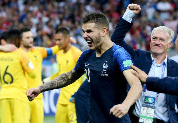 勇于追寻自 勇于追寻自