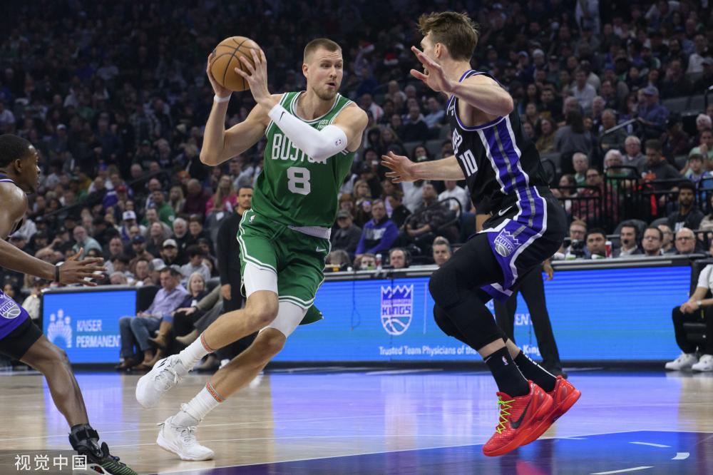 签下这两名 签下这两名