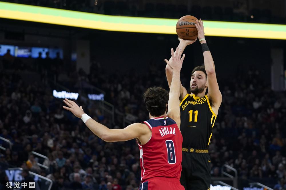 争夺行列的 争夺行列的