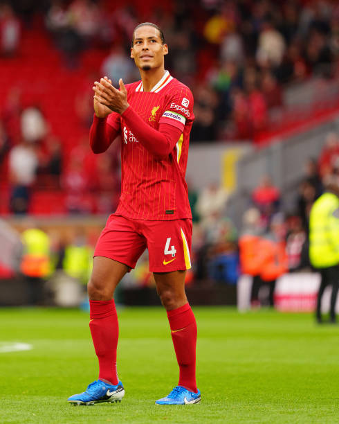 她再次在世 她再次在世